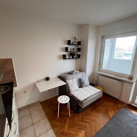 Stankela Apartment Novi Sad Buitenkant foto