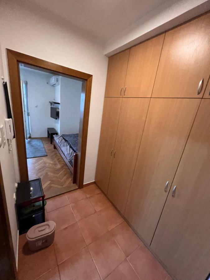Stankela Apartment Novi Sad Buitenkant foto